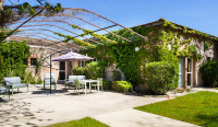 Residence_LES_SEREINS_84-Cheval-Blanc-Sereins-103-exterieur