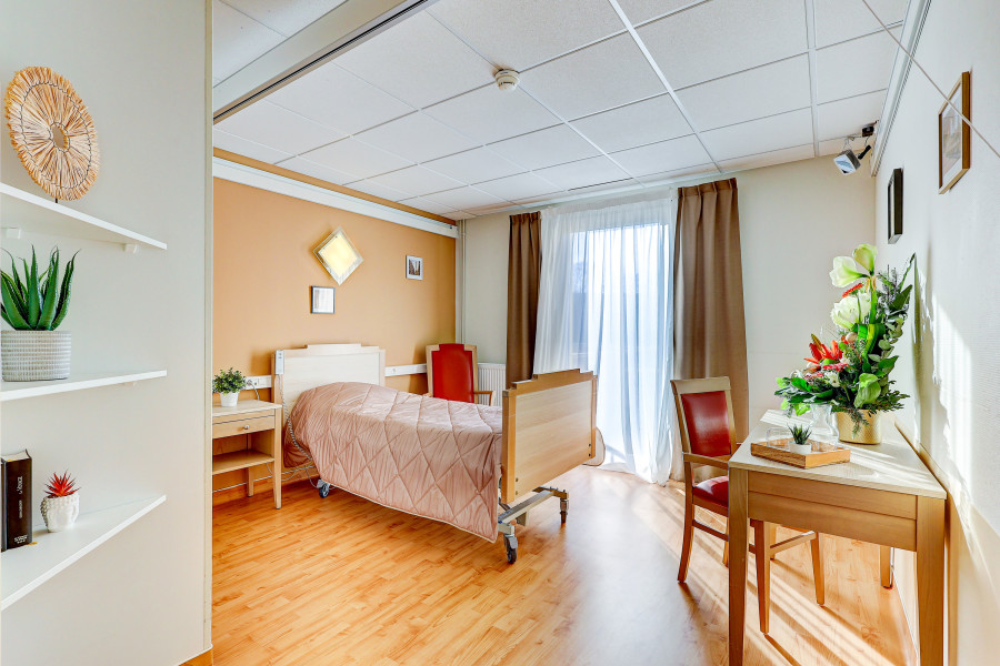 Colisee_-_EHPAD_LES_SOURCES_DU_TERRON_STY_RESIDENCE_LES_SOURCES_DU_TERRON_SANTENAY-17_0_-_Copie