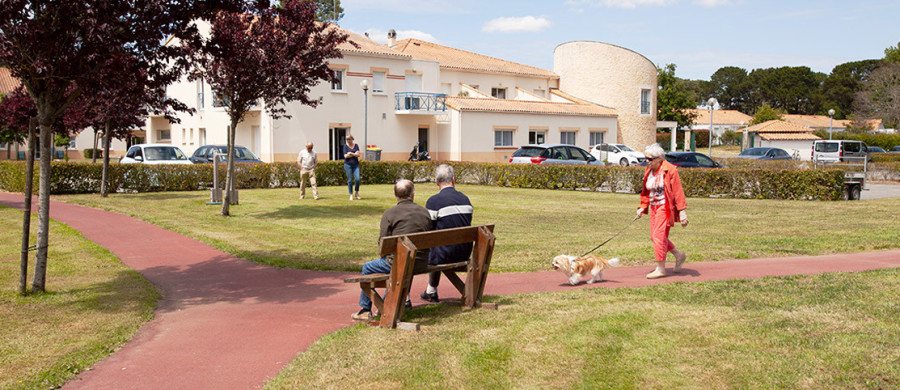 Residentiels_Saint_Brevin_residence-saint-brevin-seniors-parc