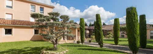 Colisée - EHPAD LES BAUX DU ROY